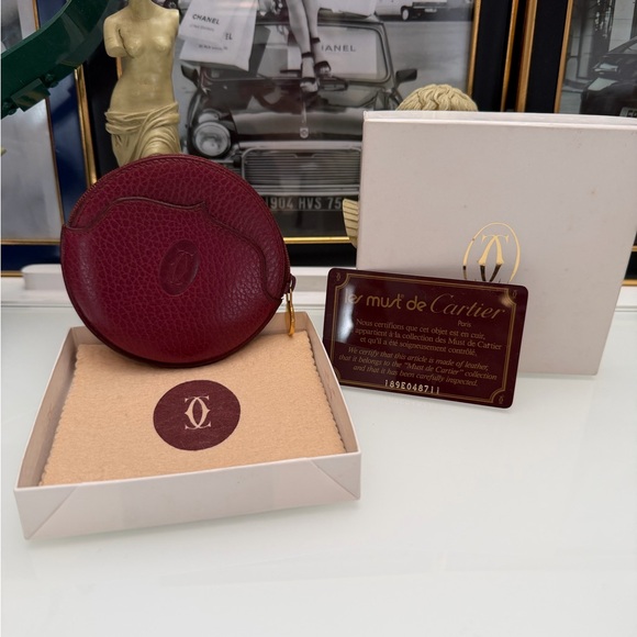 Authentic Cartier Burgundy Leather Coin Pouch with the box and authenticity card - Picture 5 of 8